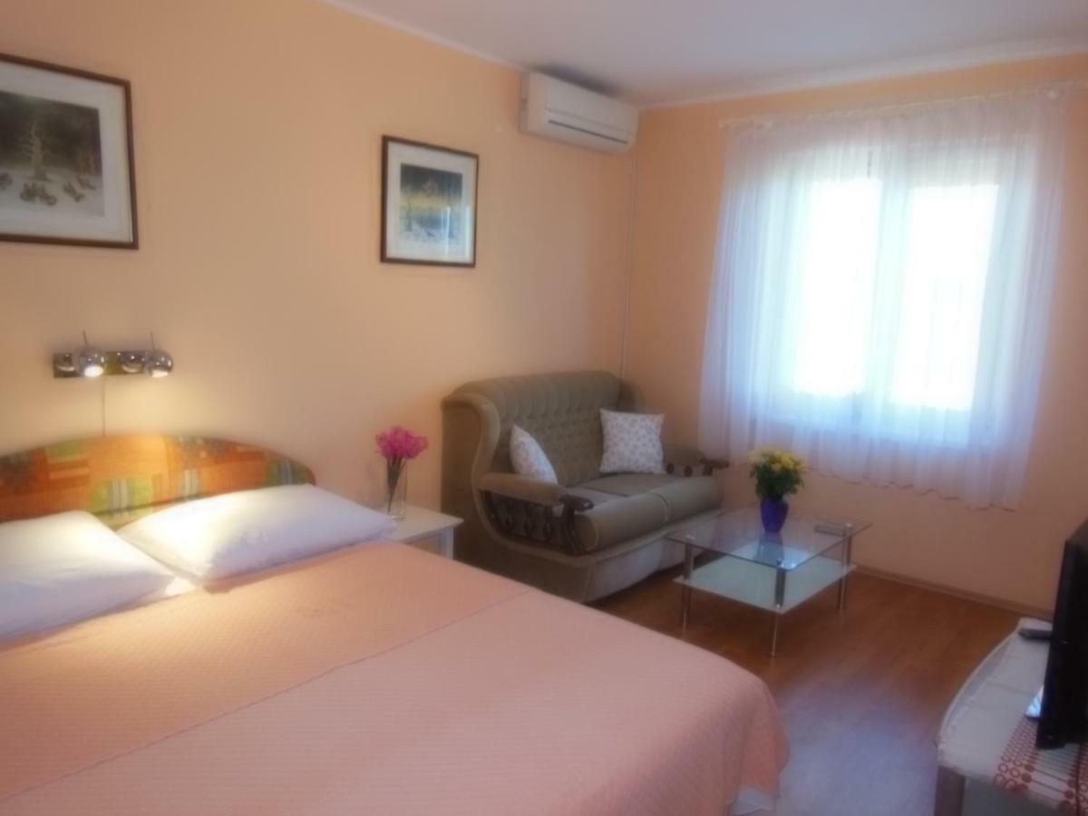 Villa Kamelija Fažana Eksteriør billede